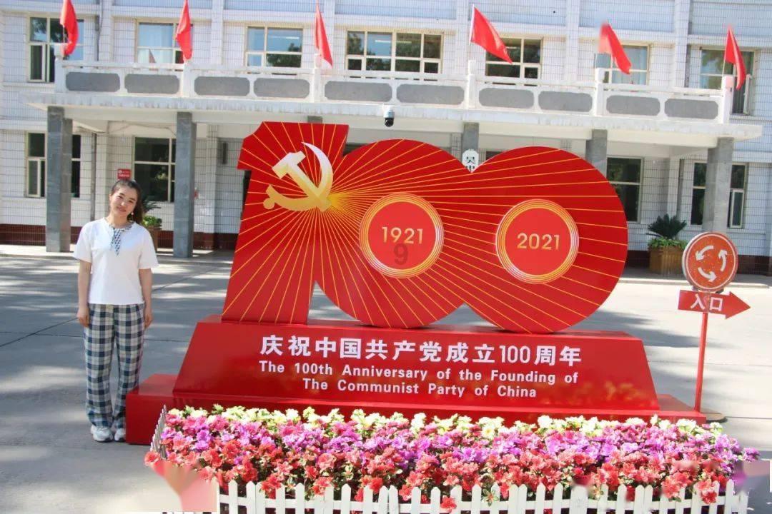 小猫钓鱼游戏龙王版有船