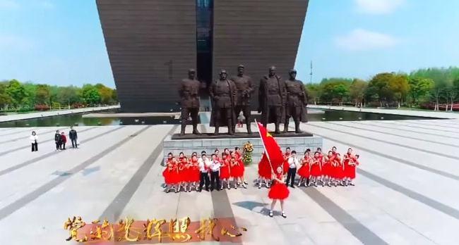 玩滑板的男孩逃脱2